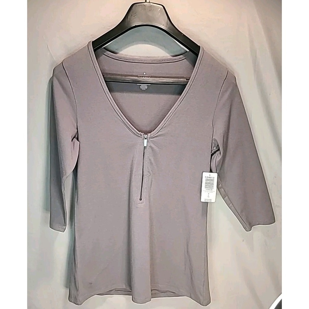 Torrid Blouse Top Womens Size 0 Grey Cotton 3/4 Sleeve V Neck Zip Up Pullover